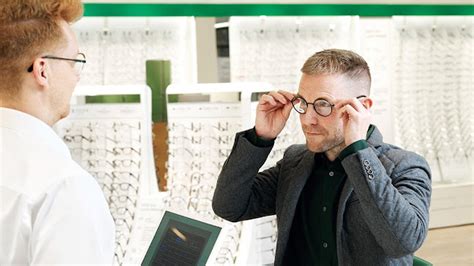 specsavers eindhoven woensel.